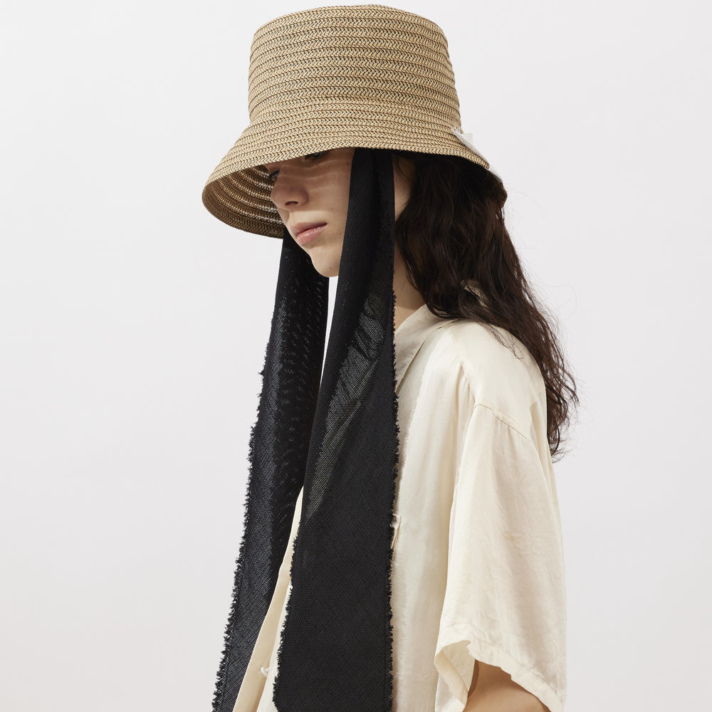 La Maison de Lyllis now in stock!!