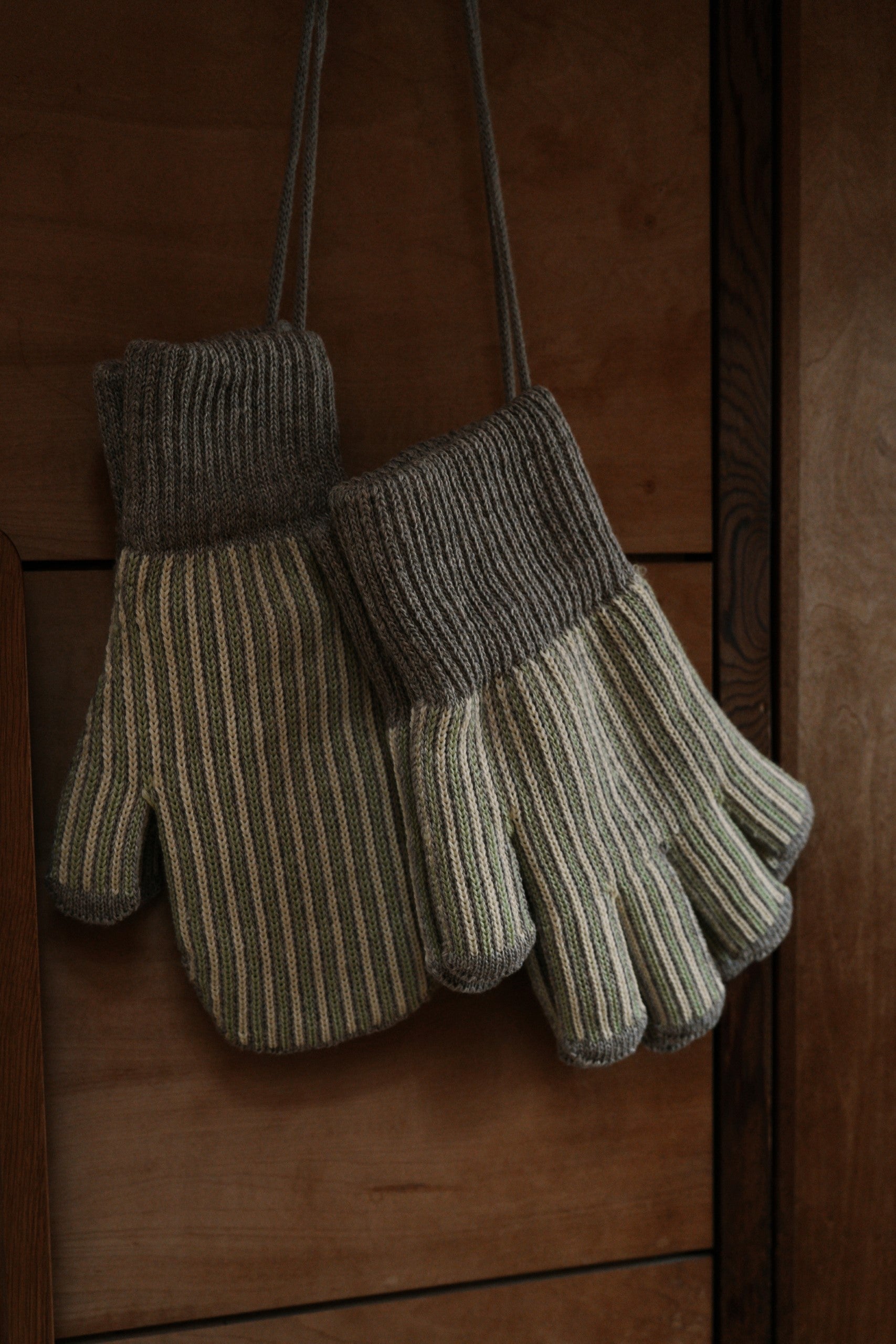 NOROLL UFF MITTEN – CASDAY / キャスデイ