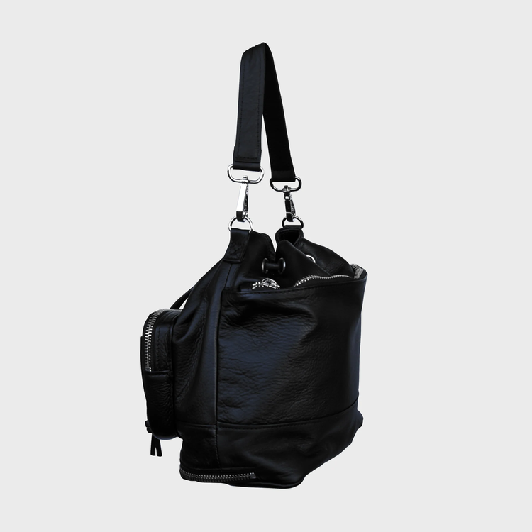 FADEN/ Leather High Spec Kinchaku Bag「008_Lou_Parallel FADEN/ Leather High Spec Kinchaku Bag「008_Lou_Parallel
