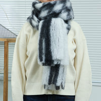 MANTAS EZCARAY / PATA DE GALLO Mohair stole