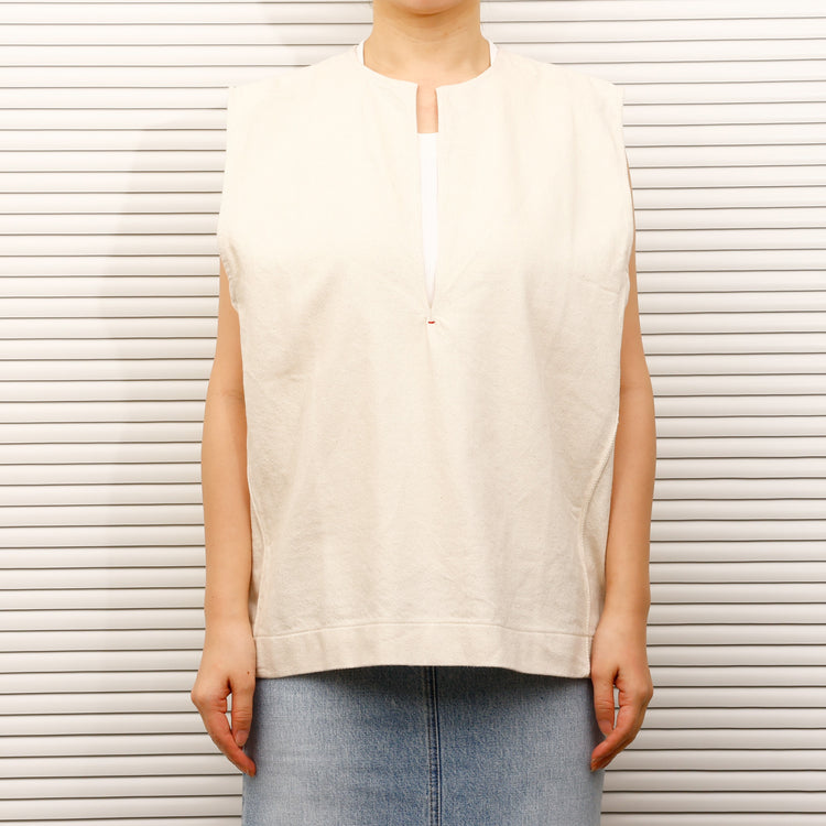 MEYAME / SLIT SLEEVELESS