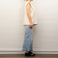 MEYAME / SLIT SLEEVELESS