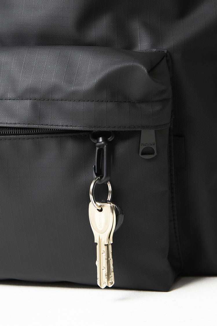 PACKING  MAT RIP BACKPACK BLACK  PA-054　