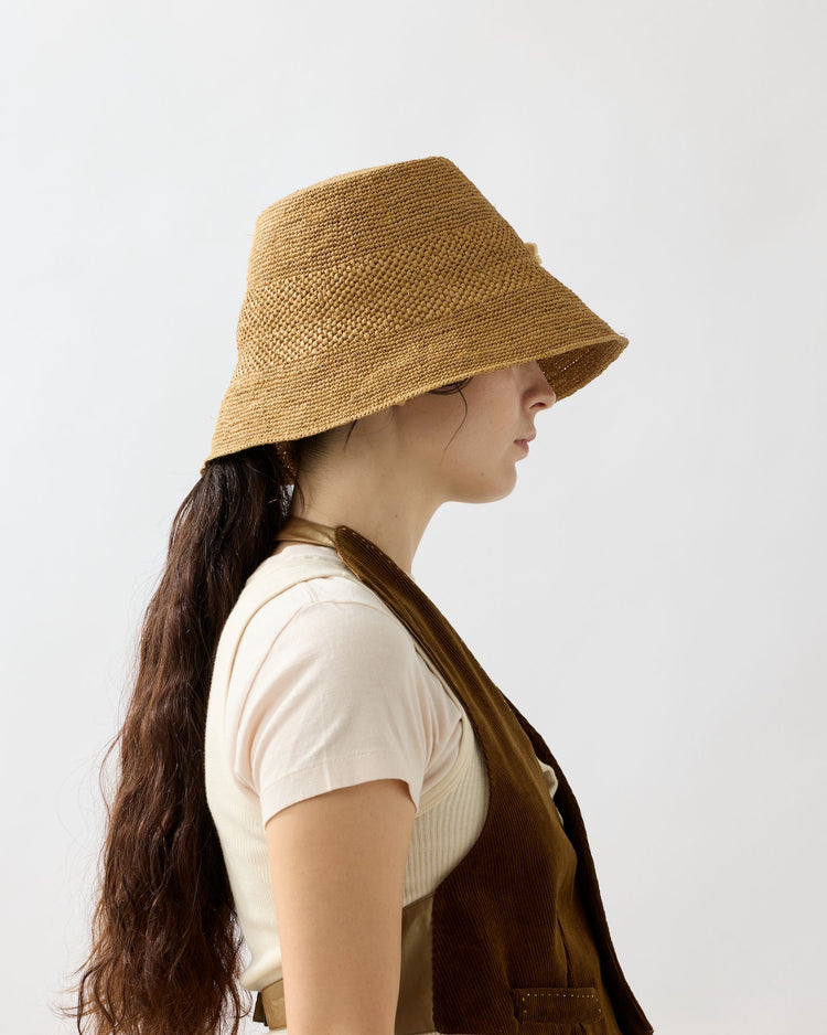 La Maison de Lyllis / DONAU