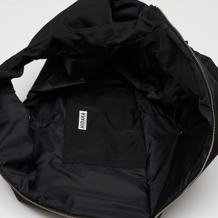 HIDAKA/  DOWN VEST BAG