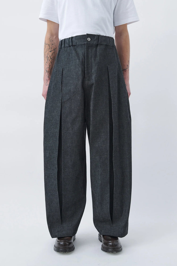 sage NATION  BOX PLEAT TROUSER DENIM RAW BLACK