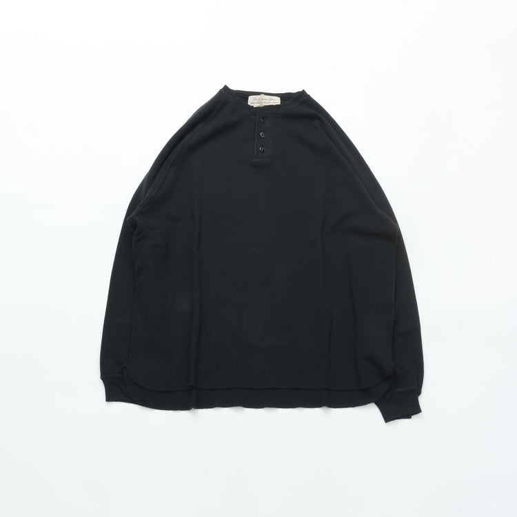 REMI RELIEF WタックヘンリーネックロンT