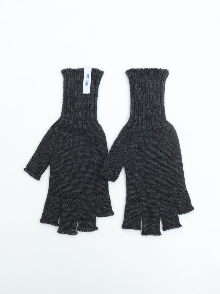 Riprap  O/F SHORT GLOVES (BRITISH/SOUTH AMERICAN WOOL)