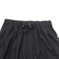 Sillage / circular pants black stripe