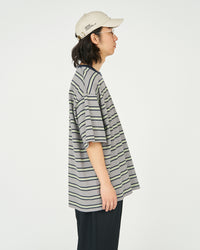 FreshService / MULTI BORDER S/S TEE GRAY