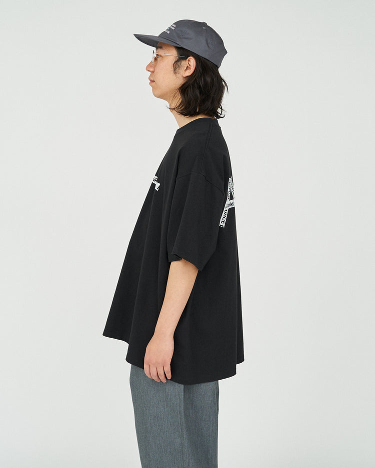 FreshService / AS×FS CORPORATE S/S TEE “TAPE” BLACK