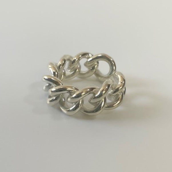 roundabout / Silver Chain Ring