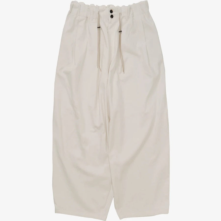 Sillage / circular pants white denim one wash