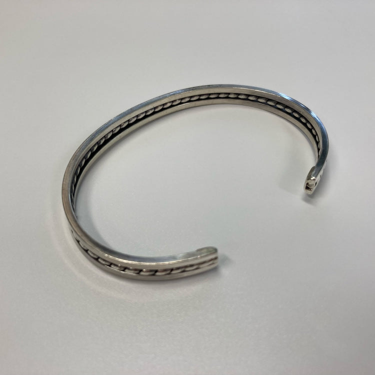 FIRST AMERICAN TRADERS/Sterling Silver Bangle CC